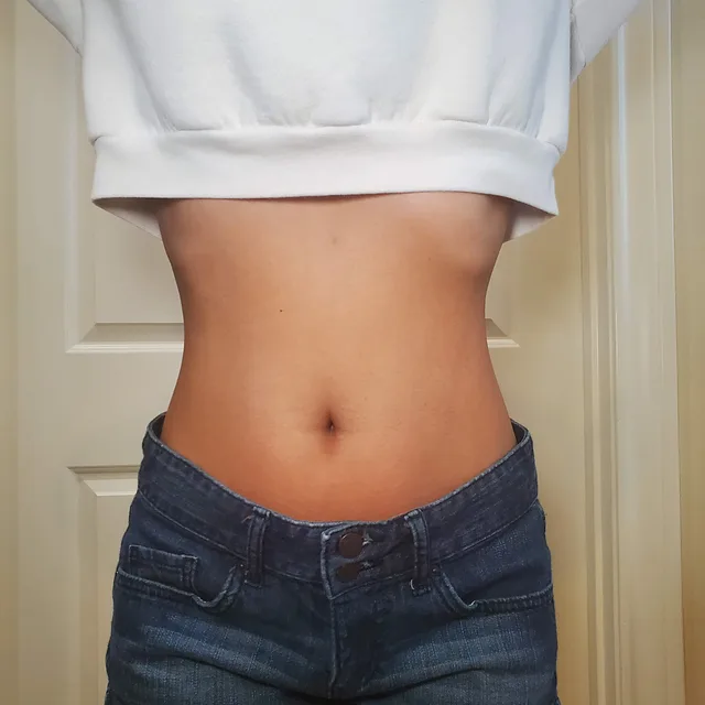 Raise your hands and let the belly button show preview image for OnlyFans @queen-elektra on Babe Plug