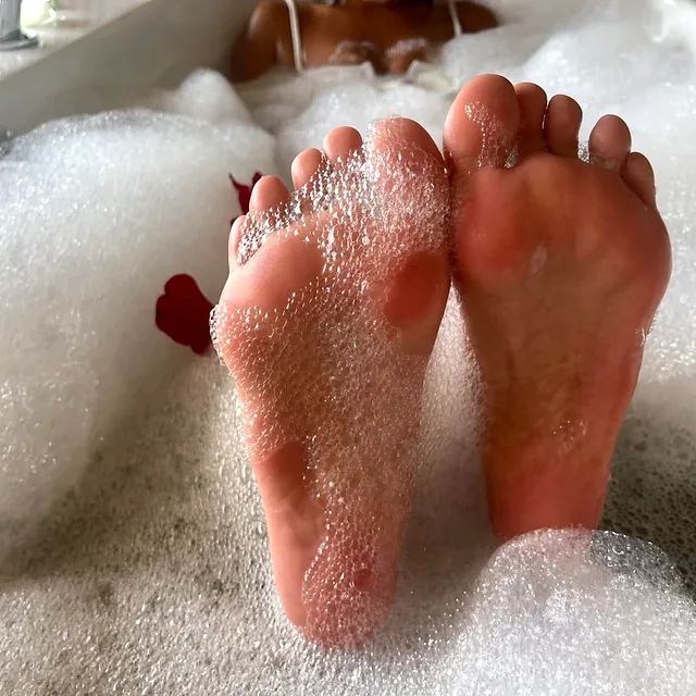 My soles after a long day preview image for OnlyFans @queen-elektra on Babe Plug