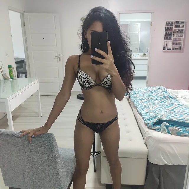 Grab my hair while you’re at it 🫣 [F] preview image for OnlyFans @itsmemarioxo on Babe Plug