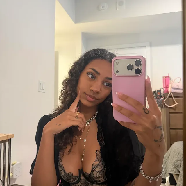 Come over if you think you can handle me preview image for @jayceejett on Babe Plug
