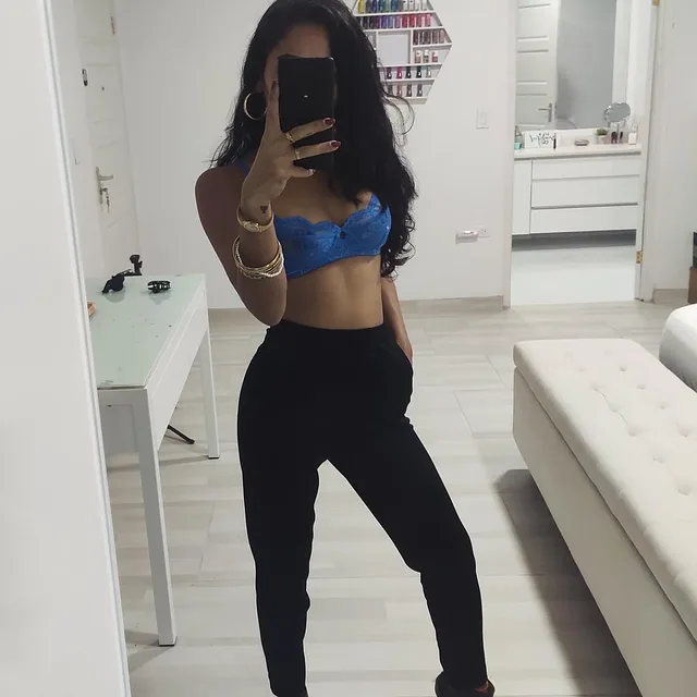 Some like me to eat a burger, some like me to eat a dick preview image for OnlyFans @itsmemarioxo on Babe Plug