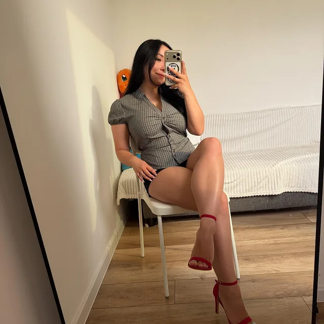 My favorite pair ever! preview image for OnlyFans @miniloonaa on Babe Plug