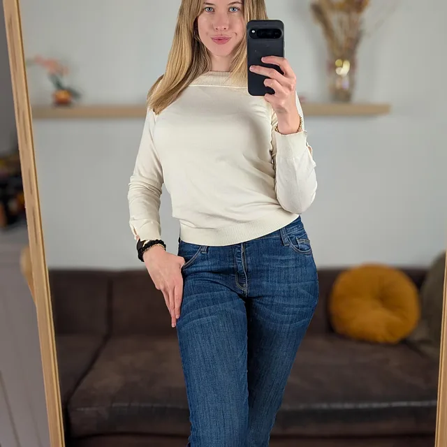 Simple selfie of a German girl preview image for OnlyFans @moon_pie on Babe Plug