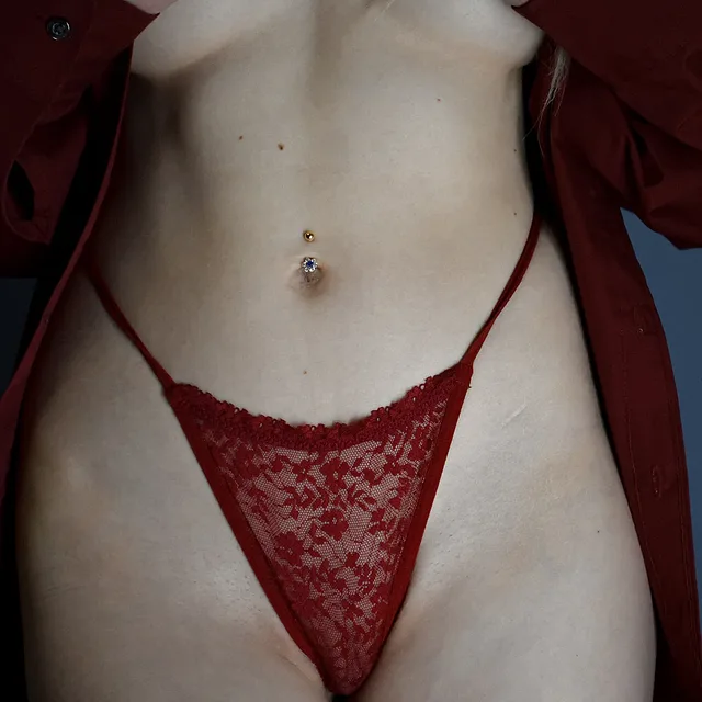 Shy in red ♥️🫣 preview image for OnlyFans @buonbella on Babe Plug