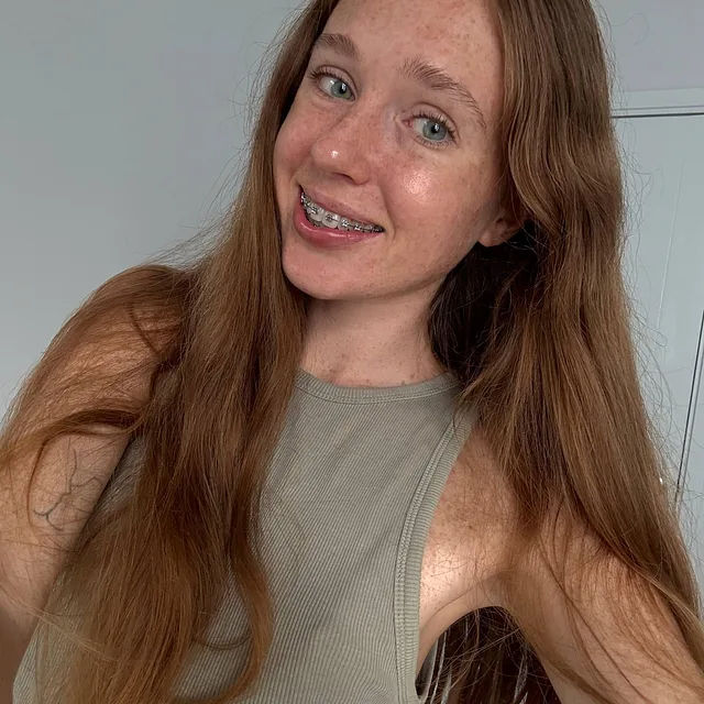 Friday mood preview image for Fansly @sexy_squirrel on Babe Plug