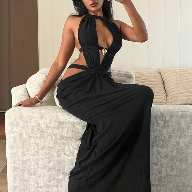 [F] I don’t think we’re making it through dinner if I wear this preview image for OnlyFans @sahanisingh on Babe Plug