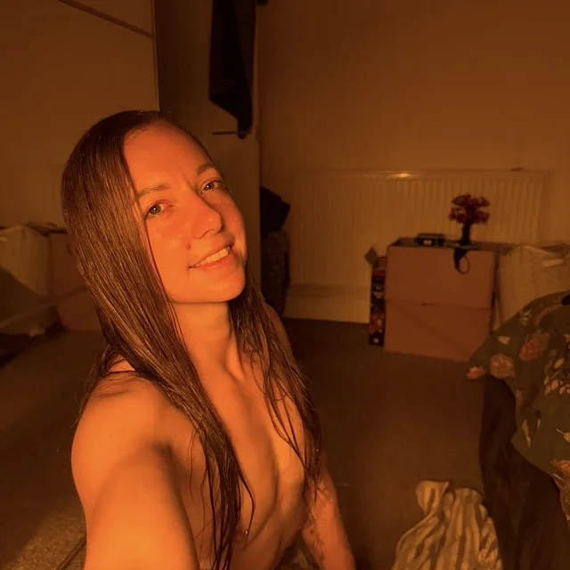 do you like cute girls preview image for OnlyFans @rosieposie30 on Babe Plug