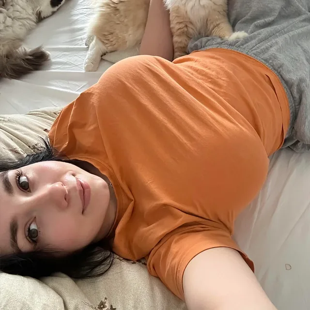 Even oversized T-shirt can’t hide them preview image for OnlyFans @miniloonaa on Babe Plug