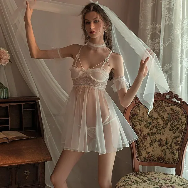 A little bridal fantasy in white lace 🤍 preview image for Instagram @hues_life on Babe Plug